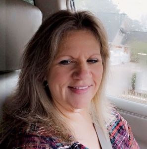 Meet your Posher, Winona